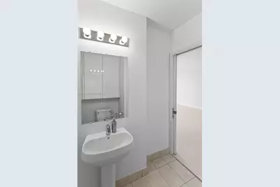1900 N Bayshore Drive Dr #715, Miami, FL 33132 - Photo 23
