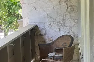 1205 Mariposa Ave, Coral Gables, FL 33146 - Photo 15