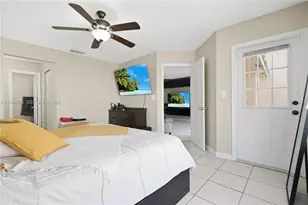 14606 SW 122nd Pl, Miami, FL 33186 - Photo 13