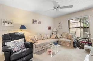 3953 Cocoplum Cir, Coconut Creek, FL 33063 - Photo 13