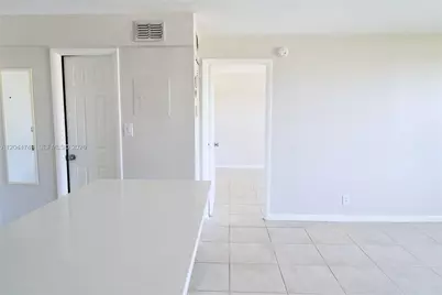 3000 N Ocean Blvd #407, Fort Lauderdale, FL 33308 - Photo 15