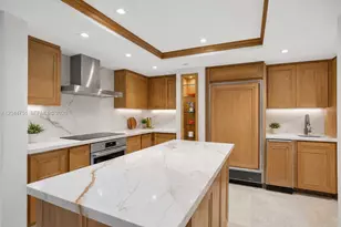 5025 Collins Ave, Miami Beach, FL 33140 - Photo 9