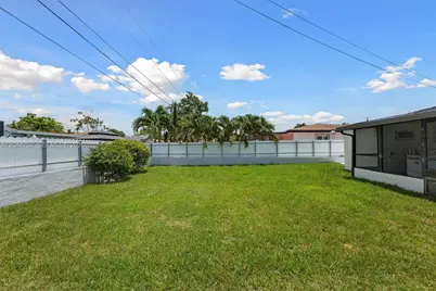 7281 SW 13th Ter, Miami, FL 33144 - Photo 41