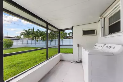 7281 SW 13th Ter, Miami, FL 33144 - Photo 37