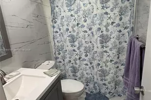 2901 S Palm Aire Dr, Pompano Beach, FL 33069 - Photo 27