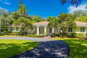 12121 SW 64th Ave, Pinecrest, FL 33156 - Photo 1