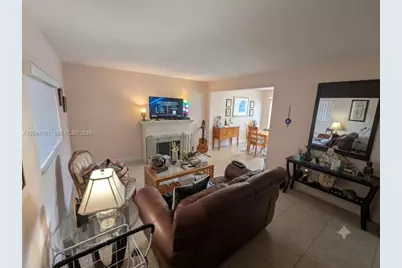 21 E 3rd St #205, Hialeah, FL 33010 - Photo 9