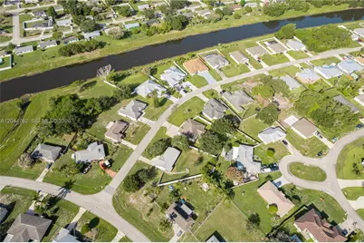 401 SW College Park Rd, Port Saint Lucie, FL 34953 - Photo 7