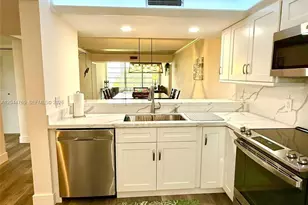 1705 Whitehall Dr, Davie, FL 33324 - Photo 23