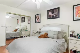 110 Fontainebleau Blvd, Miami, FL 33172 - Photo 17