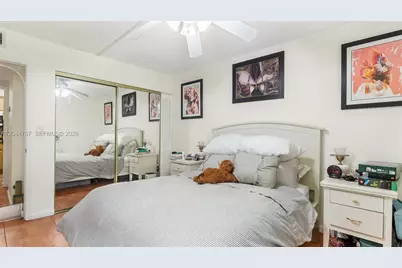 110 Fontainebleau Blvd #101, Miami, FL 33172 - Photo 13