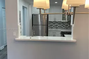 13685 NE 10th Ave, North Miami, FL 33161 - Photo 5