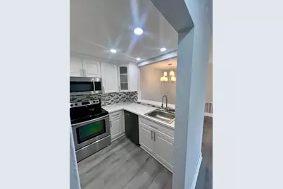 13685 NE 10th Ave #301, North Miami, FL 33161 - Photo 1