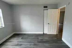 13685 NE 10th Ave, North Miami, FL 33161 - Photo 17