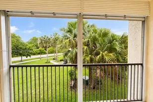 405 Lakeview Dr, Weston, FL 33326 - Photo 17