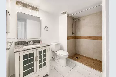 405 Lakeview Dr #202, Weston, FL 33326 - Photo 13