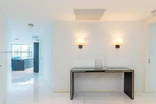 200 Biscayne Blvd Way, Miami, FL 33131 - Photo 11