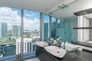 200 Biscayne Blvd Way, Miami, FL 33131 - Photo 15