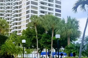 600 Three Islands Boulevard, Hallandale Beach, FL 33009 - Photo 21