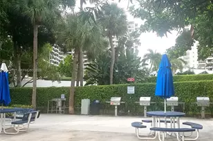 600 Three Islands Boulevard, Hallandale Beach, FL 33009 - Photo 43