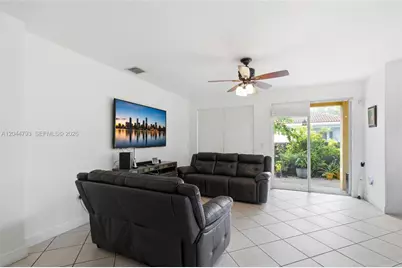 15125 SW 12th Ter, Miami, FL 33194 - Photo 7