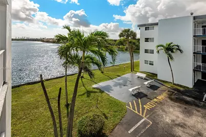 445 NE 195th St #326, Miami, FL 33179 - Photo 25