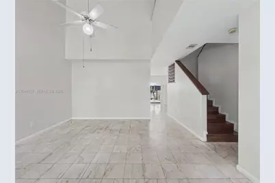 20964 SW 84th Ave, Cutler Bay, FL 33189 - Photo 9