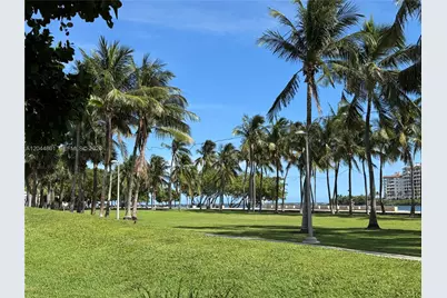 204 Washington Ave #13, Miami Beach, FL 33139 - Photo 39