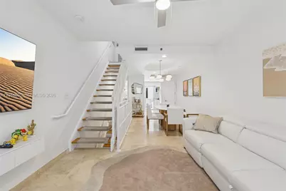 204 Washington Ave #13, Miami Beach, FL 33139 - Photo 11