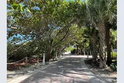 204 Washington Ave #13, Miami Beach, FL 33139 - Photo 31