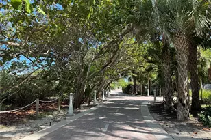 204 Washington Ave, Miami Beach, FL 33139 - Photo 31