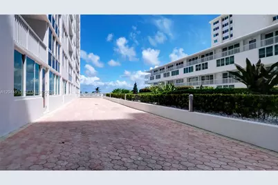 5401 Collins Ave #928, Miami Beach, FL 33140 - Photo 65