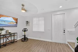 810 N 3rd Ave N, Lake Worth, FL 33460 - Photo 11