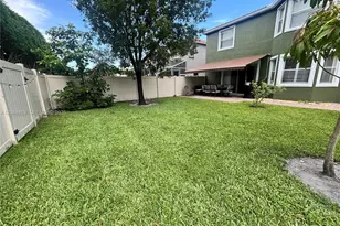 9109 Dupont Pl, Wellington, FL 33414 - Photo 9