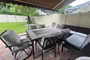 9109 Dupont Pl, Wellington, FL 33414 - Photo 11