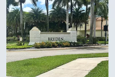 9109 Dupont Pl, Wellington, FL 33414 - Photo 3