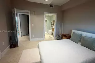 601 NE 36th St, Miami, FL 33137 - Photo 13