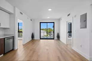2479 NE 192 St, Miami, FL 33180 - Photo 1