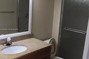 12870 Vista Isles Dr, Sunrise, FL 33325 - Photo 25