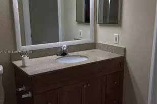 12870 Vista Isles Dr, Sunrise, FL 33325 - Photo 17