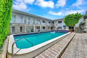 320 85th St, Miami Beach, FL 33141 - Photo 13