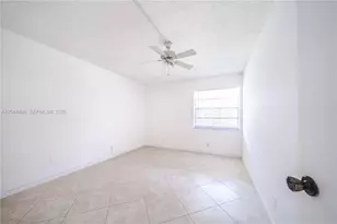 642 N Normandy N, Delray Beach, FL 33484 - Photo 23