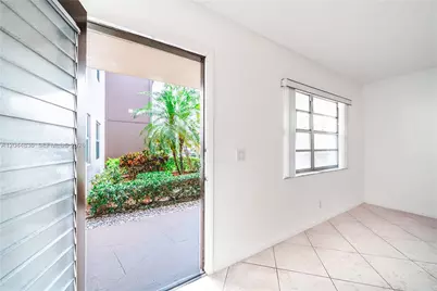642 N Normandy  N #642, Delray Beach, FL 33484 - Photo 9