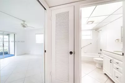 642 N Normandy  N #642, Delray Beach, FL 33484 - Photo 11