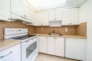 642 N Normandy N, Delray Beach, FL 33484 - Photo 7