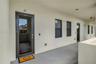 7819 NW 104th Ave, Doral, FL 33178 - Photo 27