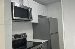 [Address not provided], Miami, FL 33193 - Photo 11