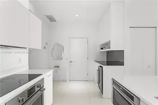 501 NE 31st St, Miami, FL 33137 - Photo 3