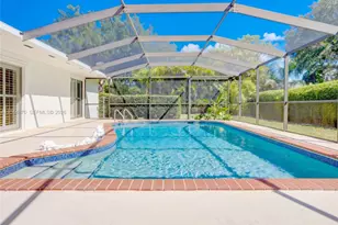 7520 SW 164th St, Palmetto Bay, FL 33157 - Photo 13
