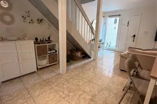8925 NE 4th Avenue Rd, Miami Shores, FL 33138 - Photo 5